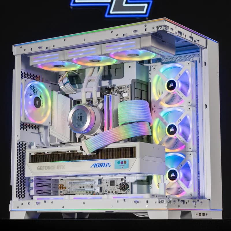 Voyager Gaming PC